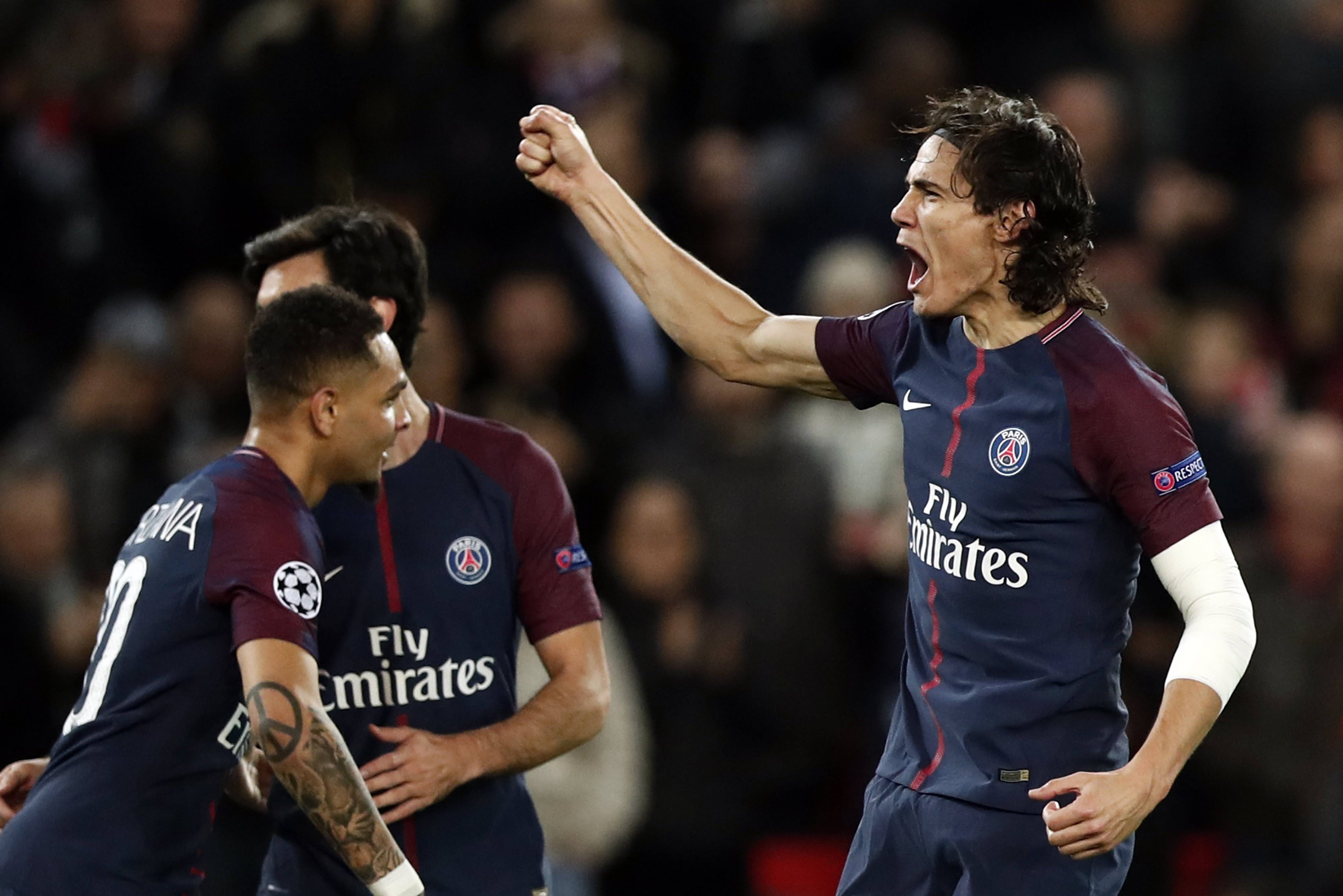 世界足球史上的重要改革（全球足坛的里程碑式变革）