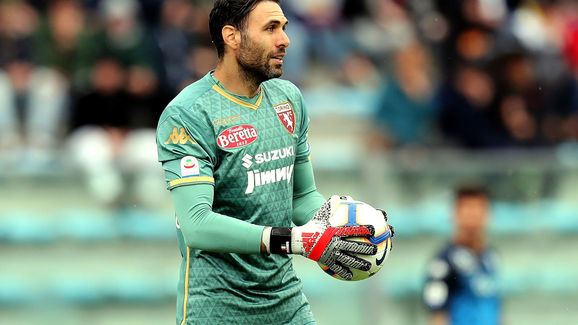 亚冠二级战报：布伦纳帽子戏法，南定绿钢9-0狂胜东方（亚冠二级联赛战报：布伦纳戴帽，南定绿钢9比0横扫东方）