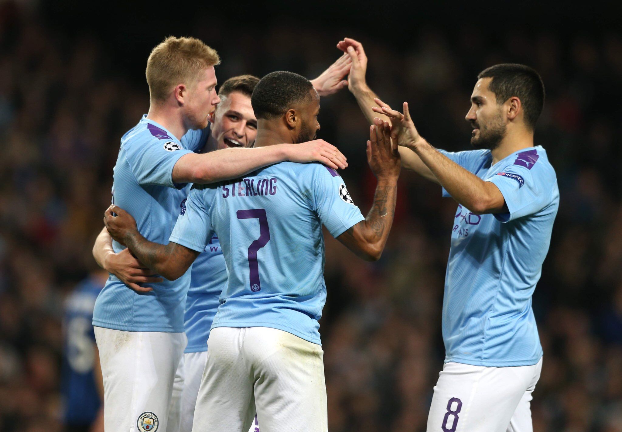 有点尴尬！悉尼FC男女足同日先后输球，共丢9球进0球（同日皆败：悉尼FC男女足先后落败，零进球共失9球）