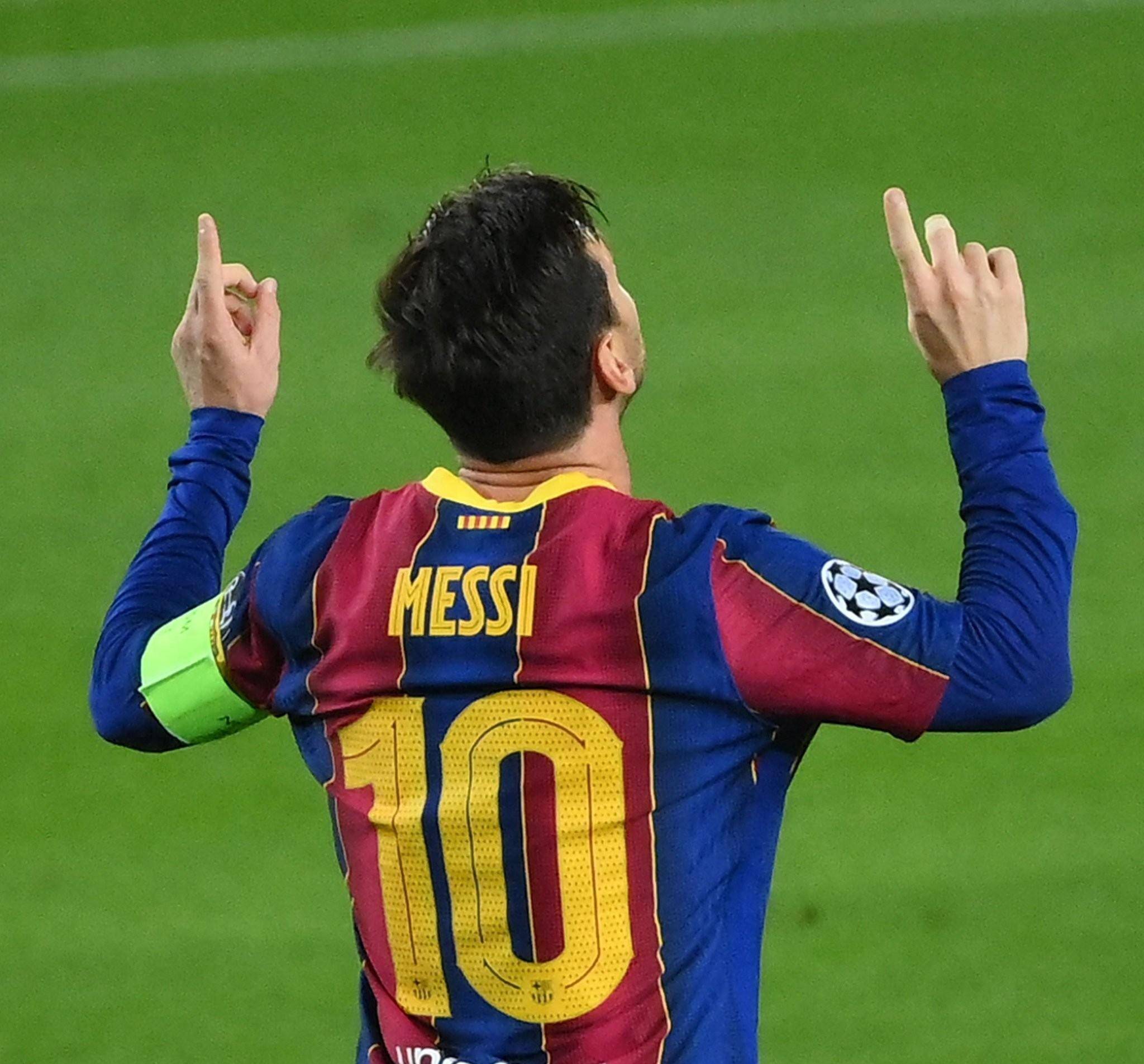 欧洲金靴最新排名：凯恩、哈兰德38分并列榜首，姆巴佩第二（欧洲金靴榜更新：哈兰德与凯恩同以38分领跑，姆巴佩位居次席）