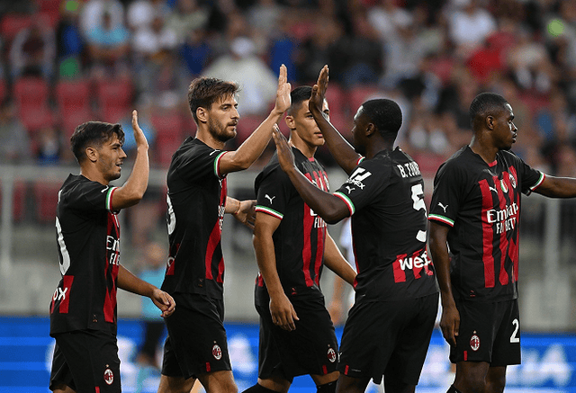 中超赛程密集考验球队（中超紧凑赛程给各队带来考验）