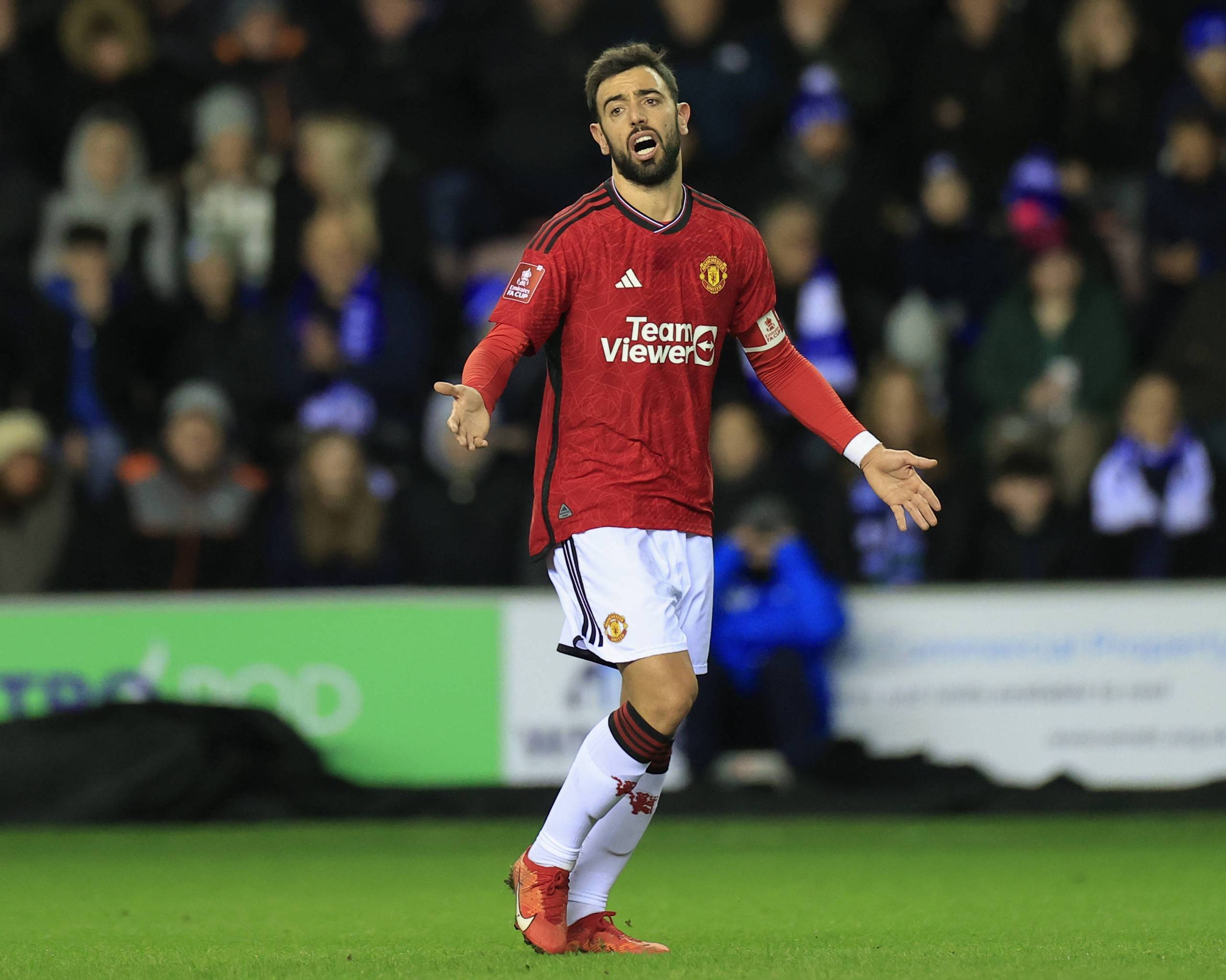 李新翔：武磊是我的榜样，能和自己的偶像一起踢球感觉很奇妙