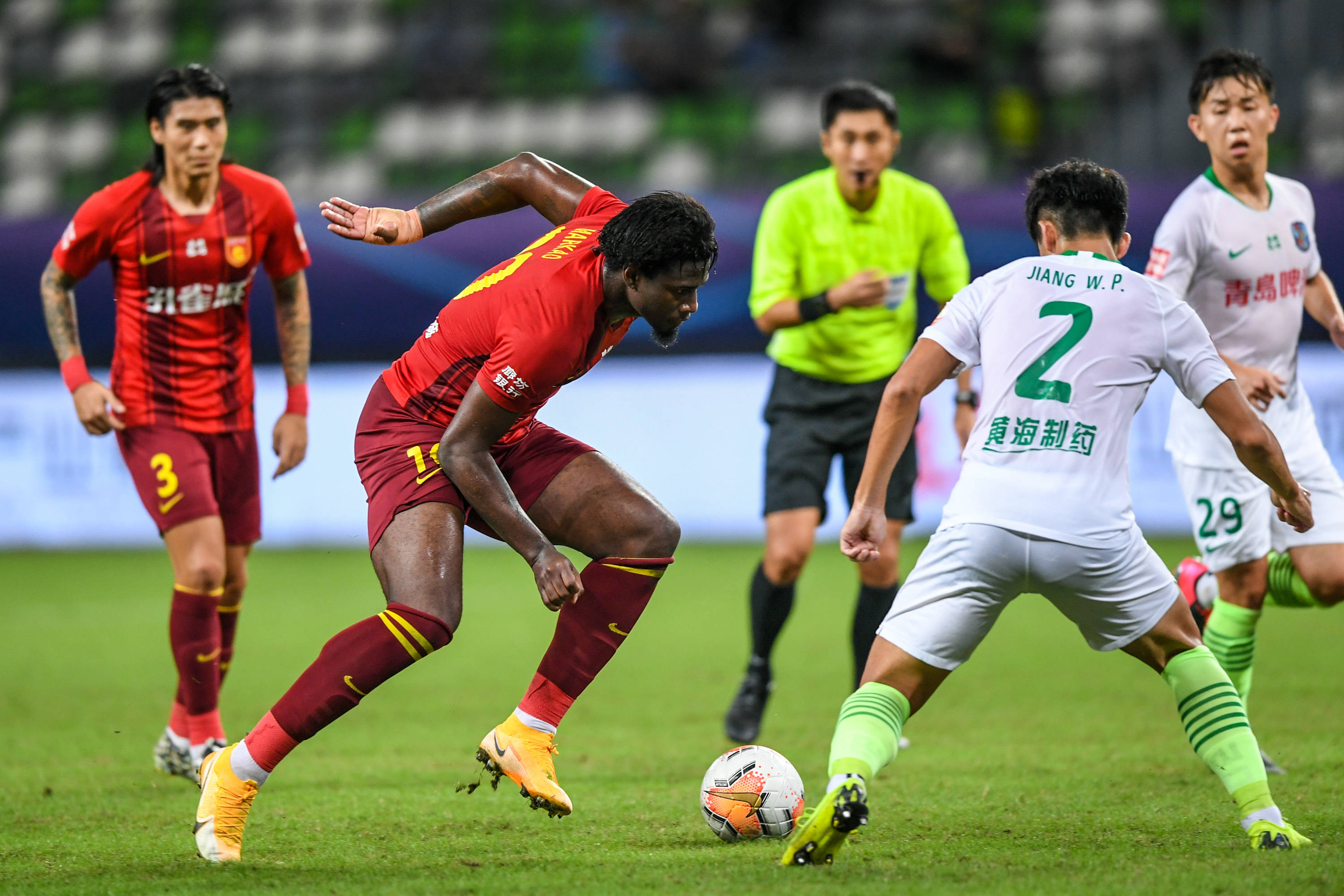 希勒评英超本轮最佳阵容：埃泽领衔，内托、皮克福德等人在列