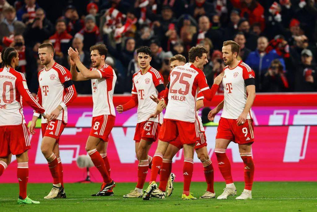 每体：亚马尔已经回归巴萨合练，佩德里继续伤缺（每体：亚马尔重返巴萨合练，佩德里依旧伤缺）