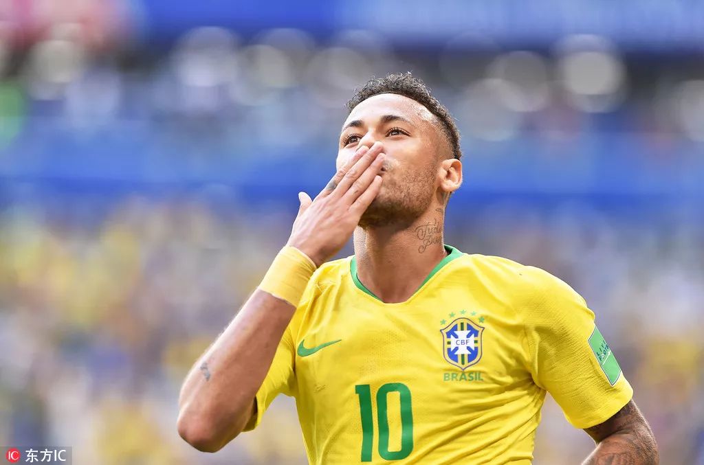 三角洲玩家，韦世豪晒自己在航天基地摸出非洲之心